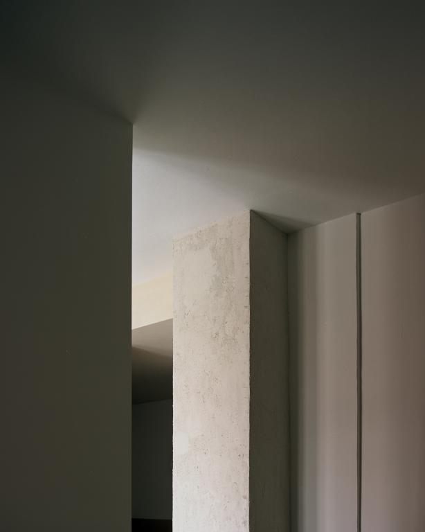 Microcement realization in Milan for a contemporary designer project.